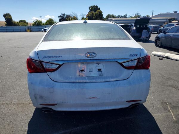 2013 HYUNDAI SONATA — DIRR