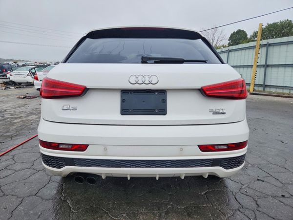 2016 AUDI Q3 quattro Prestige — DIRR
