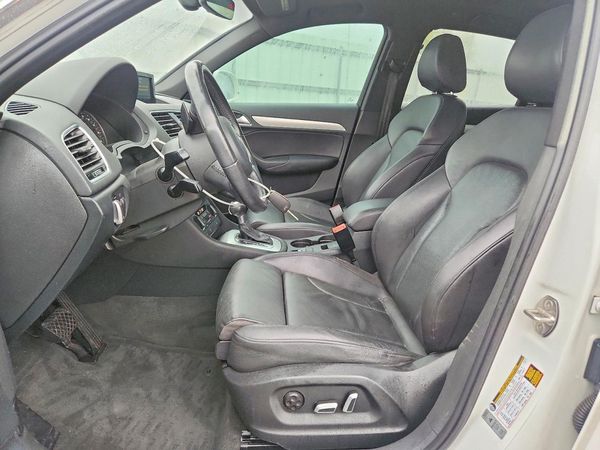 2016 AUDI Q3 quattro Prestige — DENT