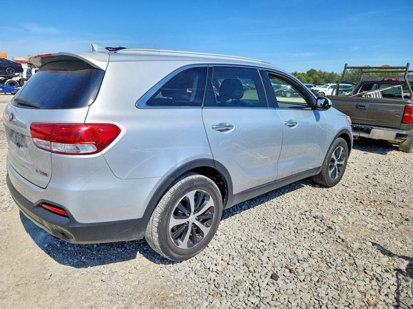 2016 KIA SORENTO EX