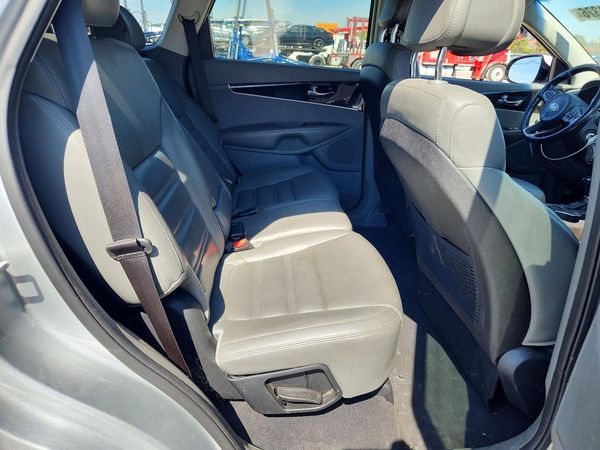 2016 KIA SORENTO EX