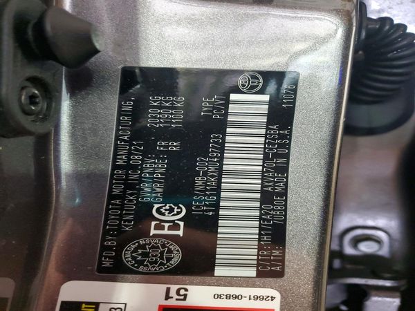 2021 TOYOTA CAMRY SE — VINS
