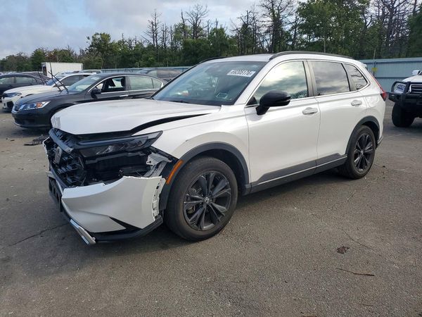 2025 HONDA CR-V — Front 3/4