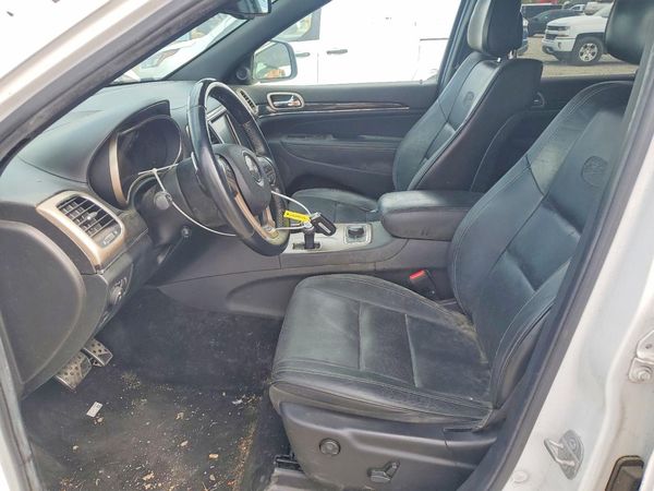 2014 JEEP CHEROKEE Overland — DENT