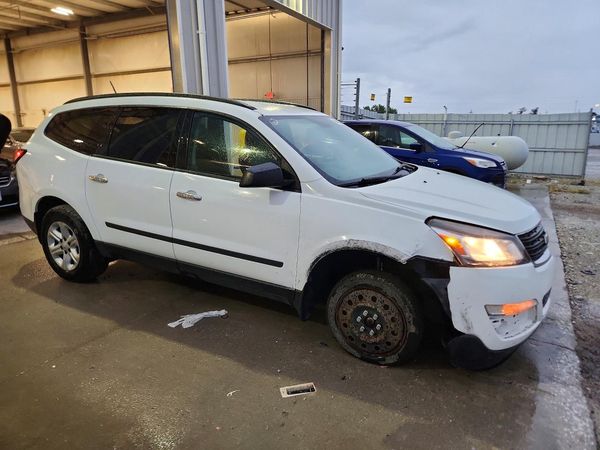 2017 CHEVROLET TRAVERSE LS