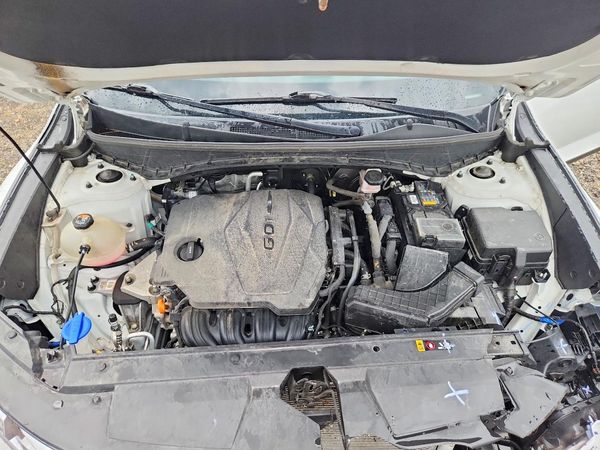 2022 HYUNDAI SANTA CRUZ — Engine bay