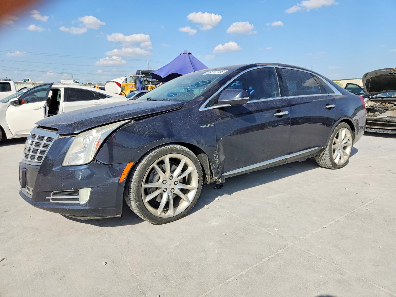 2013 CADILLAC XTS Premium
