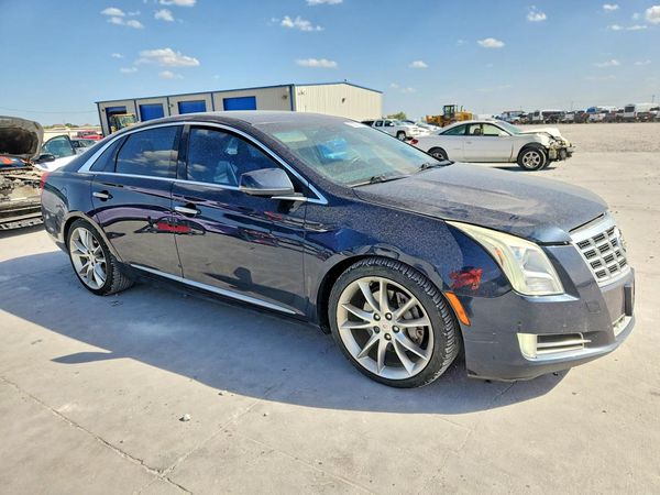 2013 CADILLAC XTS Premium