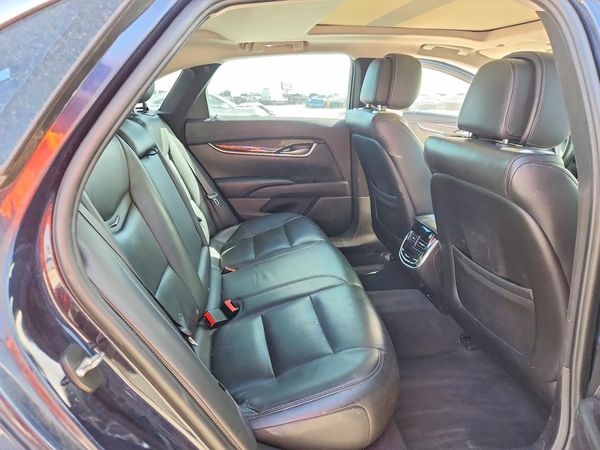 2013 CADILLAC XTS Premium