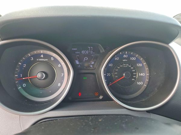2012 HYUNDAI ELANTRA — ODOM