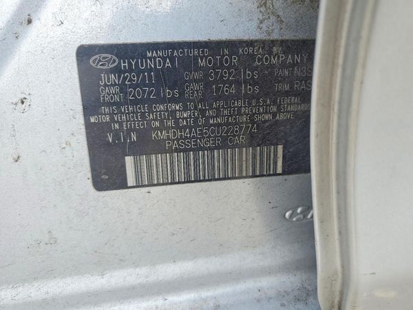2012 HYUNDAI ELANTRA — VINS
