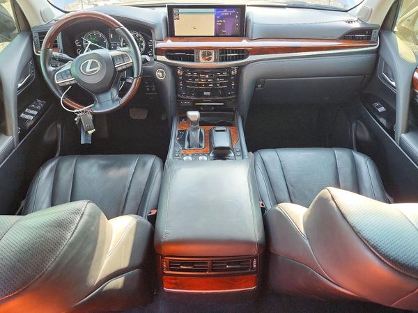 2021 LEXUS LX 570 Luxury — CKPT