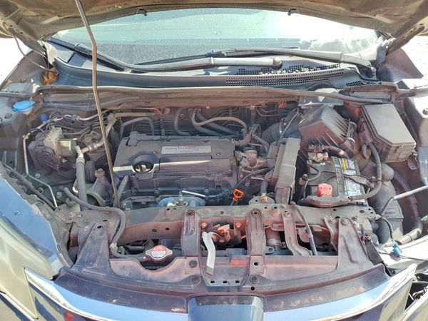 2015 HONDA CRV EX — Engine bay