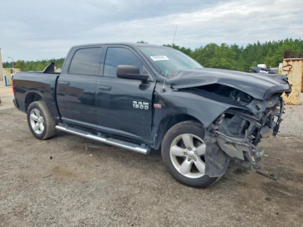 2016 RAM 1500 — Passenger 3/4