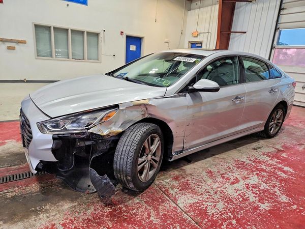 2018 HYUNDAI SONATA — DSFA — Front 3/4