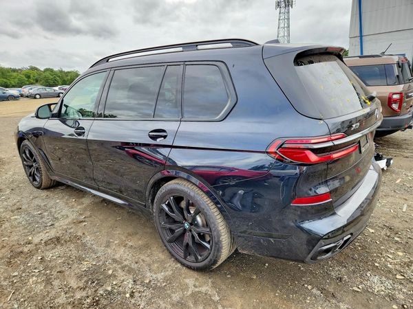 2025 BMW X7 M60i — DSRA