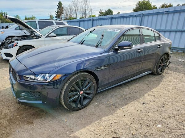2017 JAGUAR XE — DSFA — Front 3/4