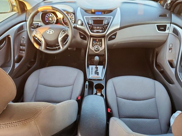 2013 HYUNDAI ELANTRA — CKPT