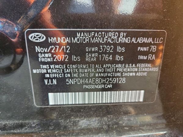 2013 HYUNDAI ELANTRA — VINS
