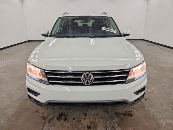 2021 VOLKSWAGEN TIGUAN SE, SE R-Line Black, SEL — DIRF
