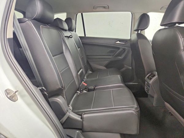 2021 VOLKSWAGEN TIGUAN SE, SE R-Line Black, SEL — PSRS