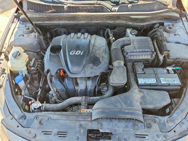 2015 KIA OPTIMA — Engine bay