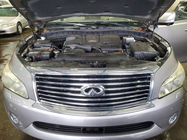 2012 INFINITI QX56
