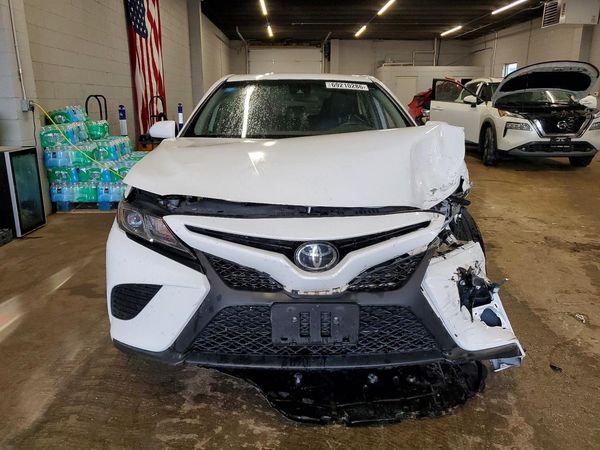 2020 TOYOTA CAMRY SE — DIRF