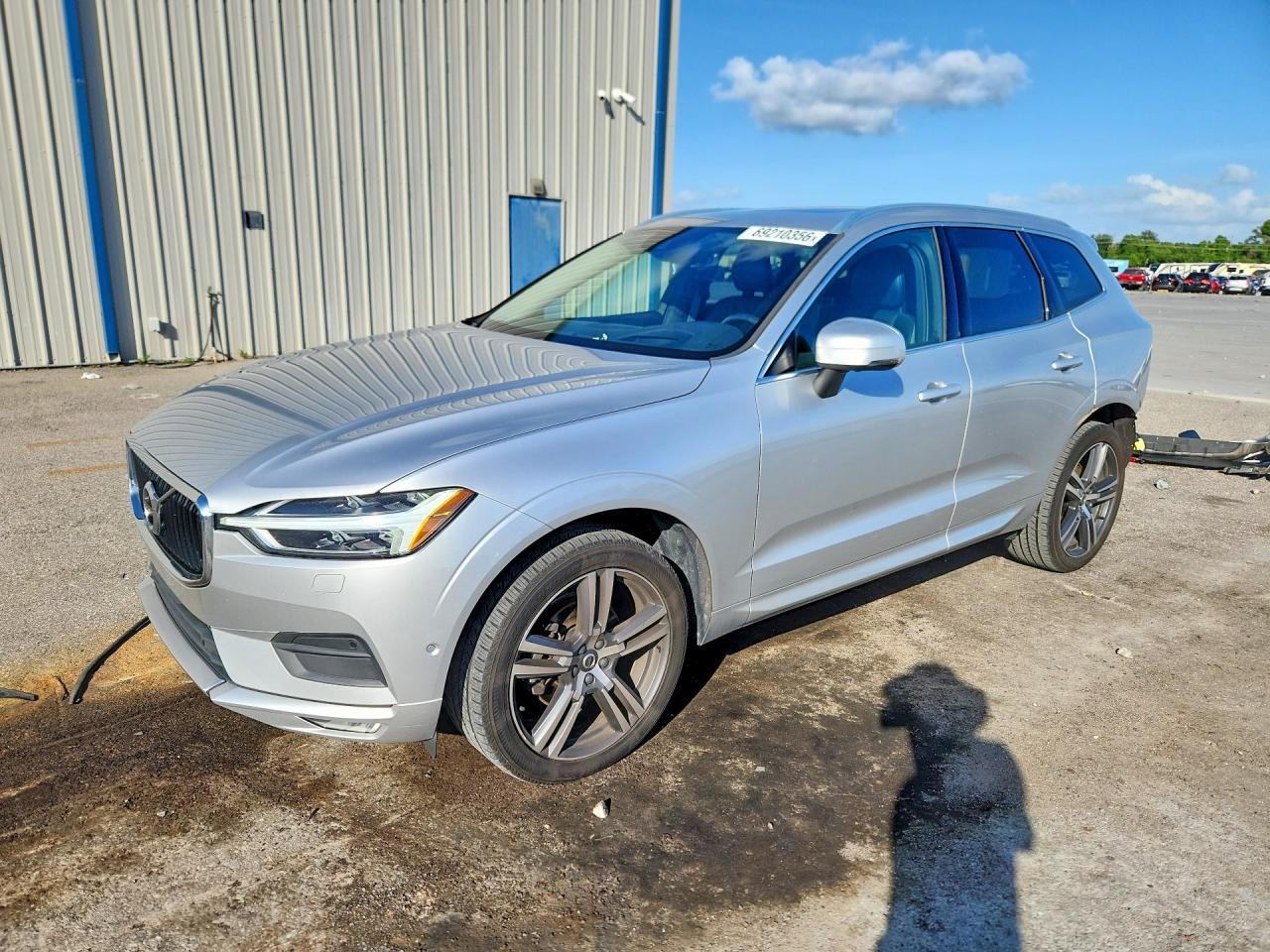 2018 VOLVO XC60 Momentum
