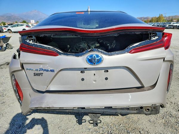 2017 TOYOTA PRIUS Three/Four/Four Adv — DIRR