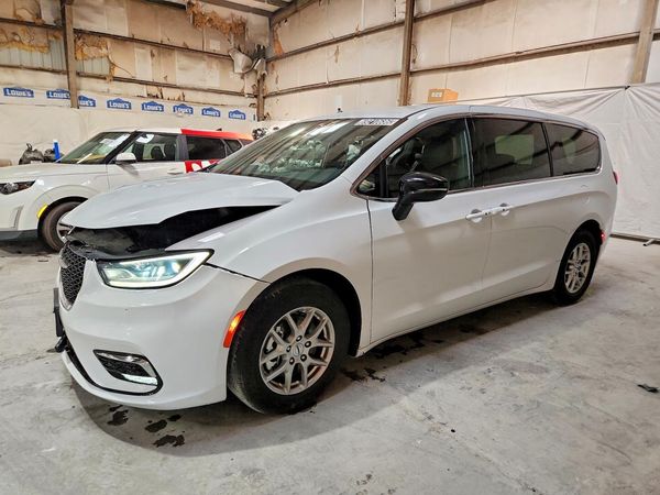 2025 CHRYSLER PACIFICA — DSFA — Front 3/4