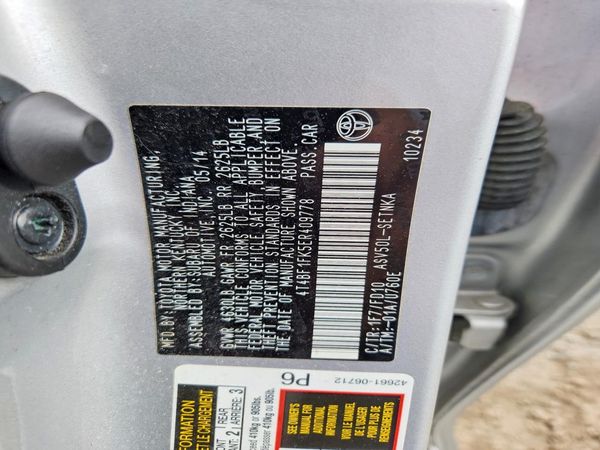 2014 TOYOTA CAMRY — VINS