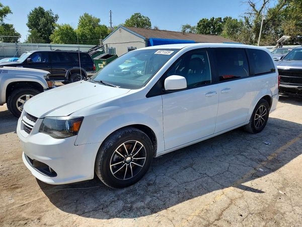 2019 DODGE GRAND CARAVAN — Front 3/4