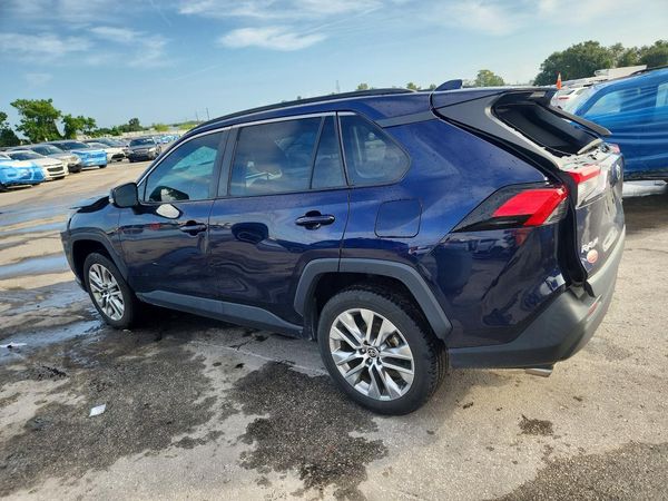 2022 TOYOTA RAV4 XLE Premium — DSRA