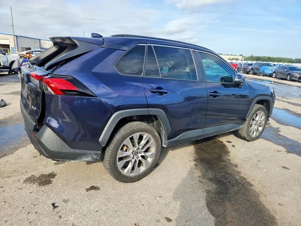 2022 TOYOTA RAV4 XLE Premium — PSRA