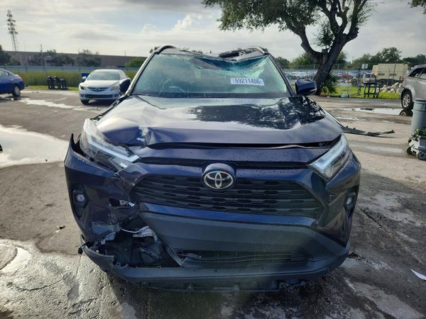 2022 TOYOTA RAV4 XLE Premium — DIRF