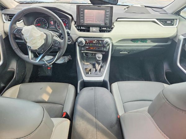 2022 TOYOTA RAV4 XLE Premium — CKPT