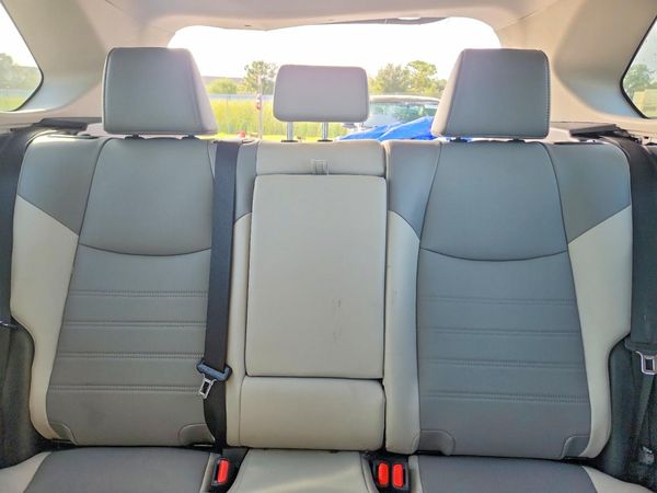 2022 TOYOTA RAV4 XLE Premium — SUVN