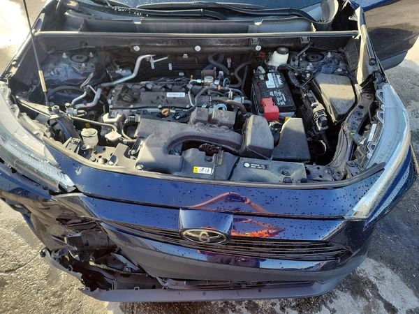 2022 TOYOTA RAV4 XLE Premium — Engine bay