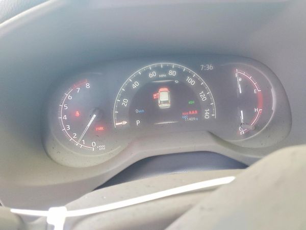 2024 TOYOTA RAV4 XLE Premium — ODOM