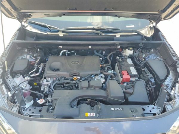2024 TOYOTA RAV4 XLE Premium — Engine bay