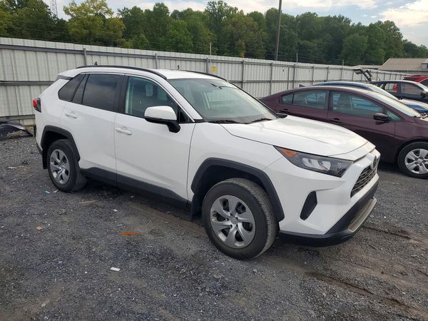 2021 TOYOTA RAV4 — Passenger 3/4