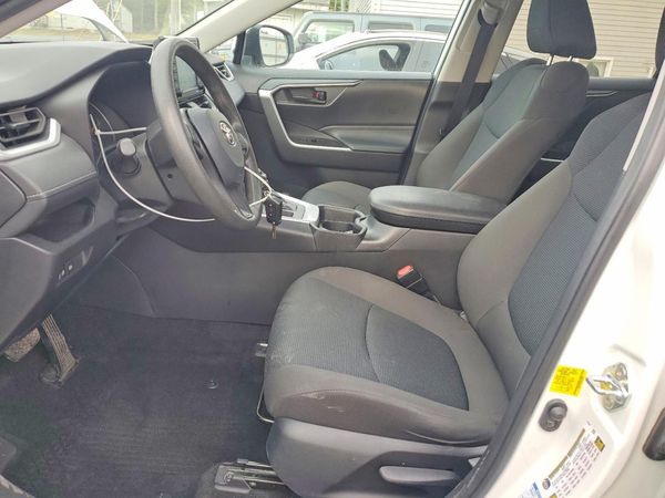 2021 TOYOTA RAV4 — DENT