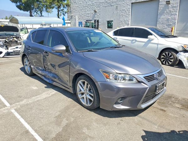 2014 LEXUS CT — Passenger 3/4