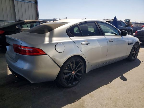 2017 JAGUAR XE Prestige — PSRA
