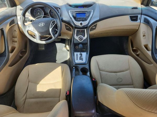 2012 HYUNDAI ELANTRA GLS(Middle grade)