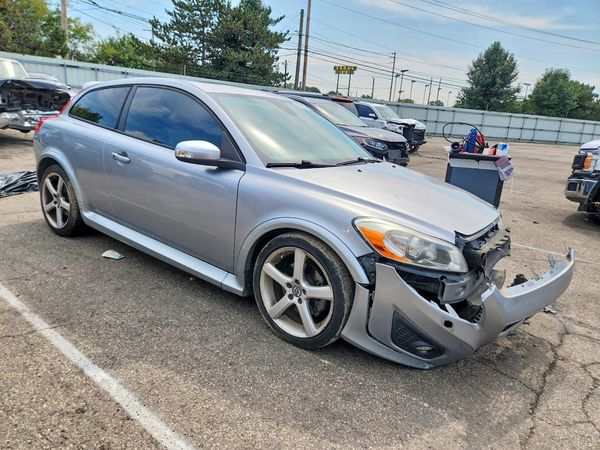 2012 VOLVO C30 — Passenger 3/4