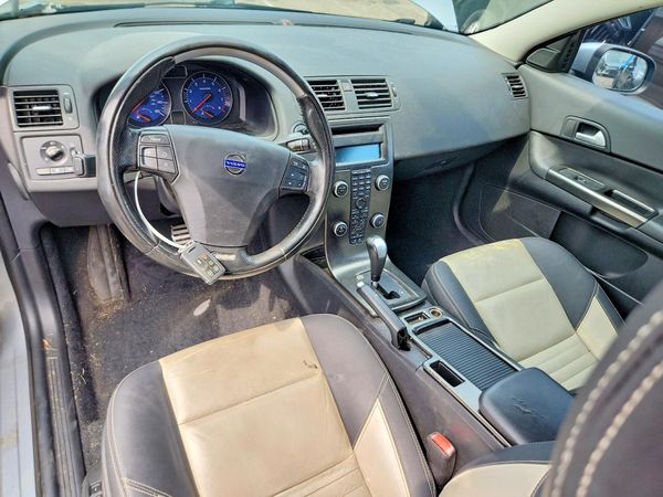 2012 VOLVO C30 — CKPT