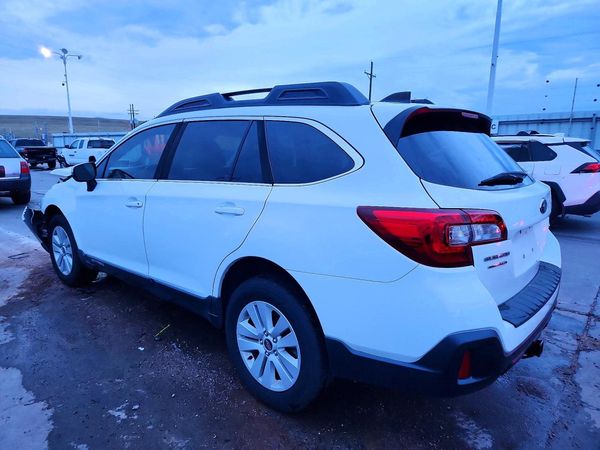 2019 SUBARU OUTBACK Premium+ES