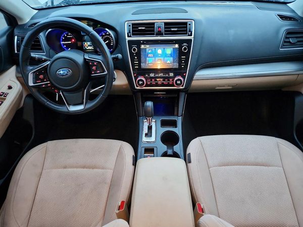 2019 SUBARU OUTBACK Premium+ES